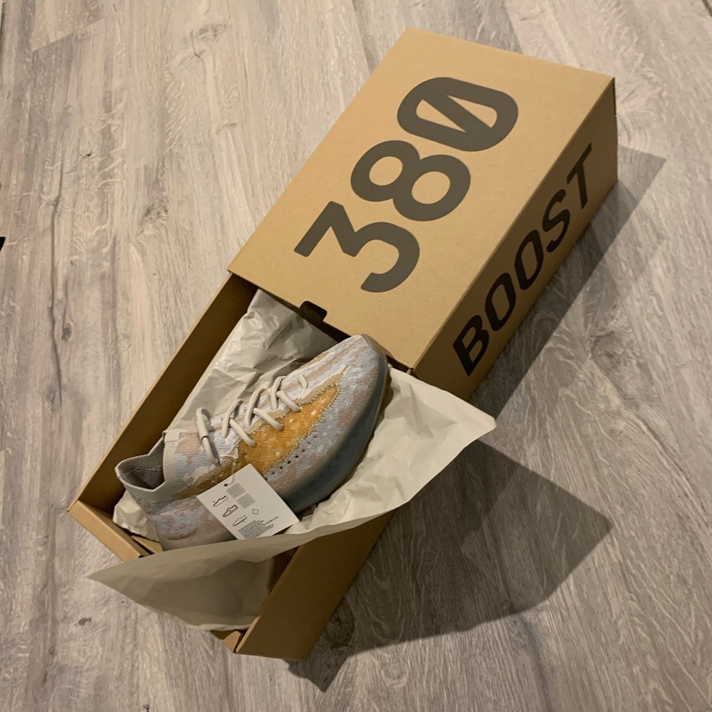 Adidas Yeezy 380 Boost Pepper size 7.5